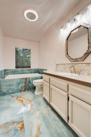 5531 Begonia Dr, Pollock Pines, CA 95726