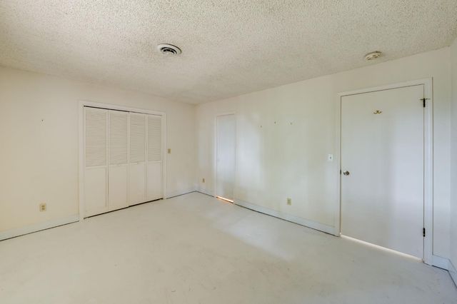 5531 Begonia Dr, Pollock Pines, CA 95726
