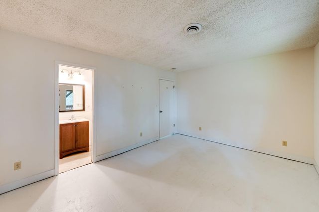 5531 Begonia Dr, Pollock Pines, CA 95726
