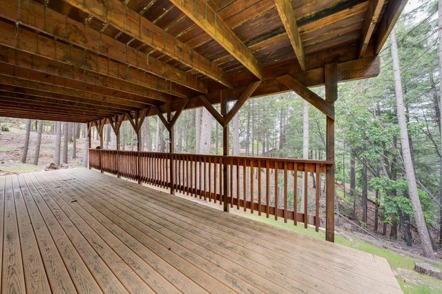5531 Begonia Dr, Pollock Pines, CA 95726