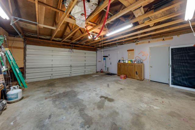 5531 Begonia Dr, Pollock Pines, CA 95726