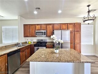 7593 Garden Galley Street, Las Vegas, NV 89139