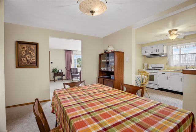 186 William St, Stowe Twp, PA 15136