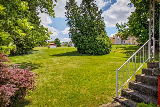 186 William St, Stowe Twp, PA 15136