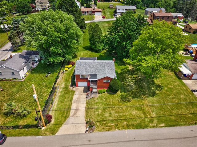 186 William St, Stowe Twp, PA 15136