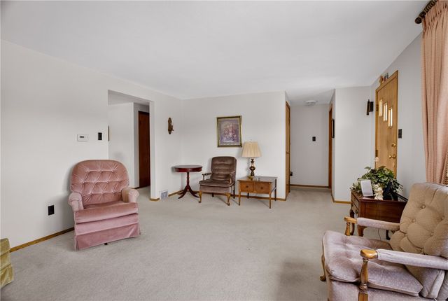 186 William St, Stowe Twp, PA 15136
