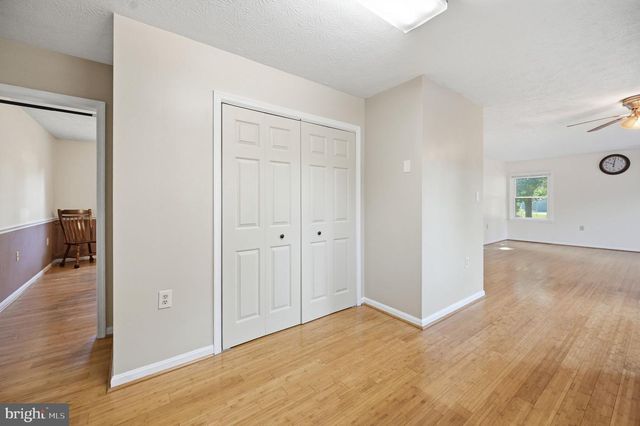 101 TUNIS CT, Stephens City, VA 22655