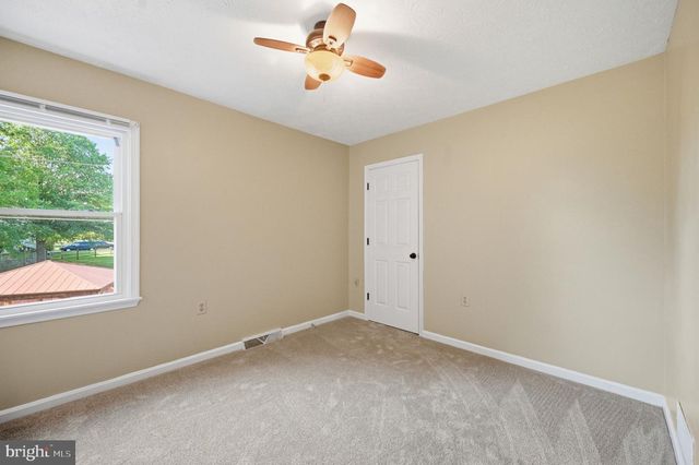 101 TUNIS CT, Stephens City, VA 22655