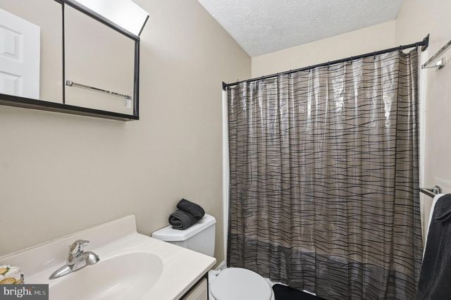 101 TUNIS CT, Stephens City, VA 22655
