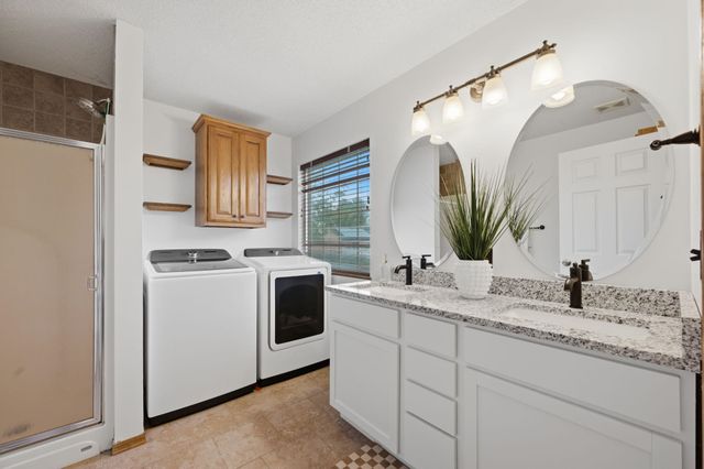 2622 N Keith, Wichita, KS 67205