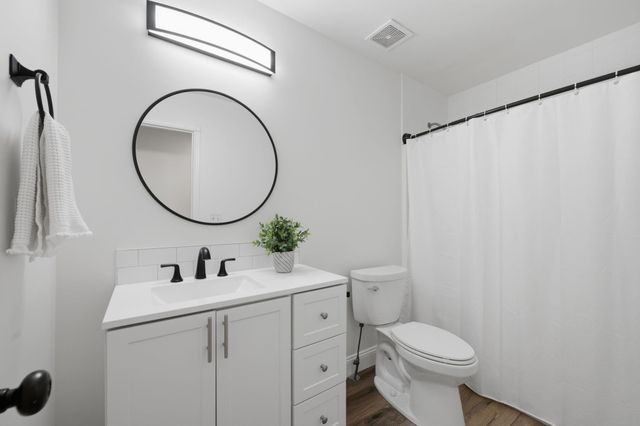 2622 N Keith, Wichita, KS 67205