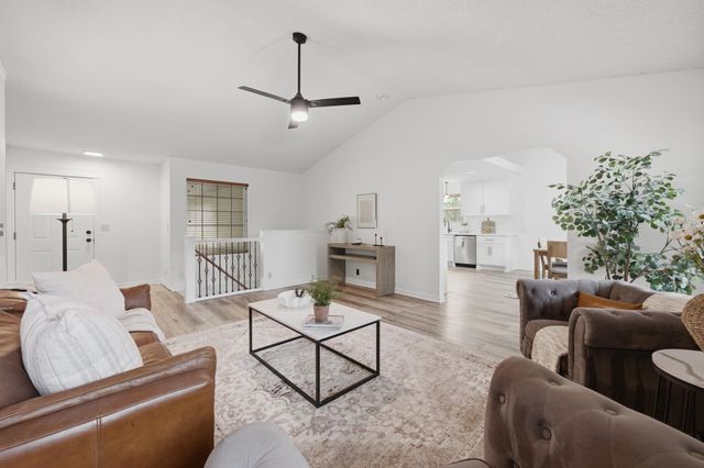 2622 N Keith, Wichita, KS 67205