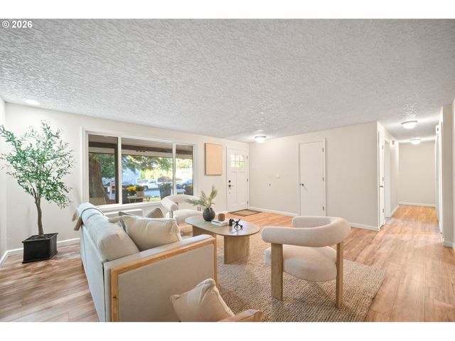 15021 Ne 24TH St, Vancouver, WA 98684