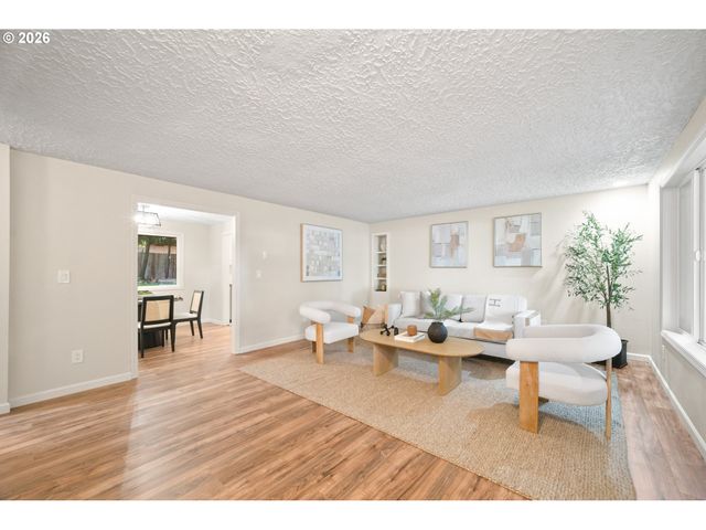 15021 Ne 24TH St, Vancouver, WA 98684