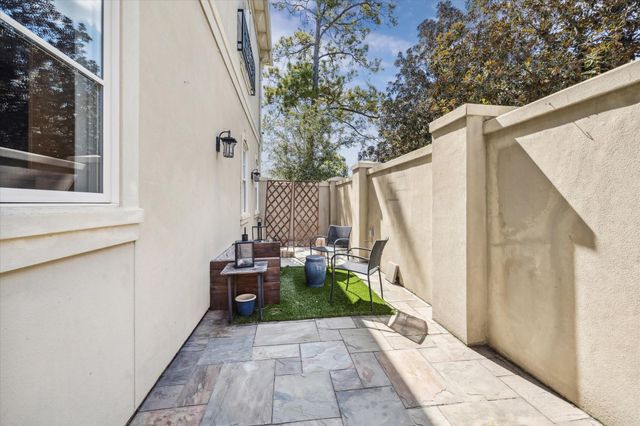 4260 Emory Avenue, West University Place, TX 77005