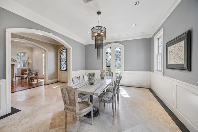 4260 Emory Avenue, West University Place, TX 77005