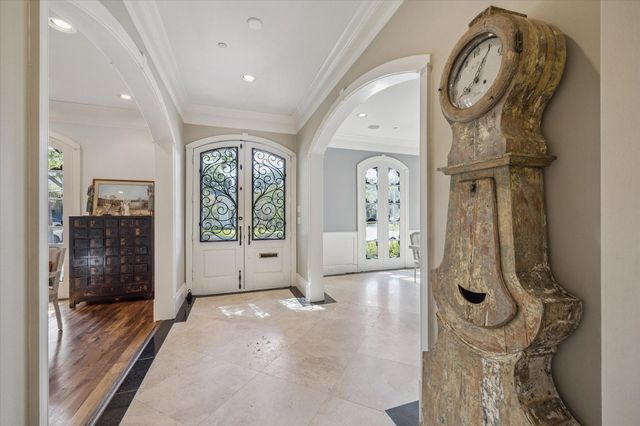 4260 Emory Avenue, West University Place, TX 77005