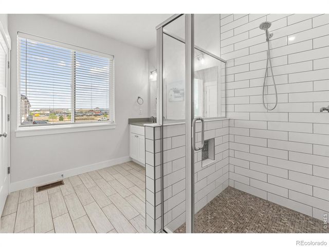 2402 49th Ave Ct 3, Greeley, CO 80634