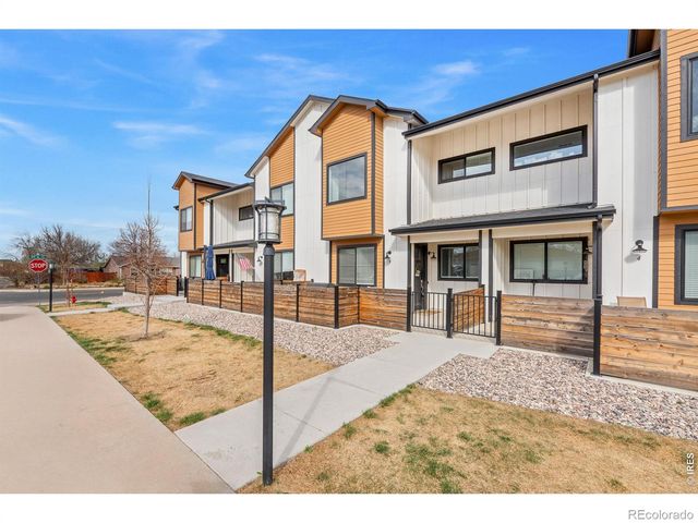 2402 49th Ave Ct 3, Greeley, CO 80634