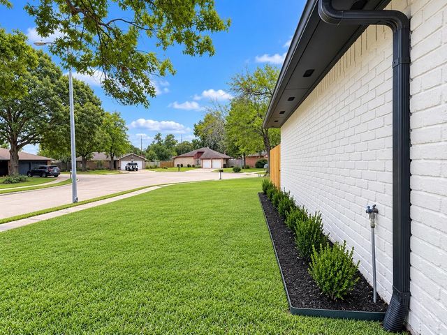 19815 Pinefield Court, Humble, TX 77338