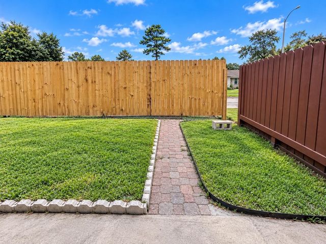 19815 Pinefield Court, Humble, TX 77338