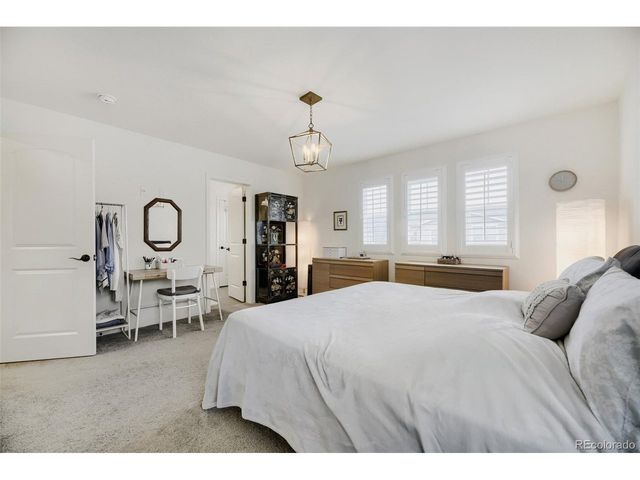 21855 E Radcliff Cir, Aurora, CO 80015