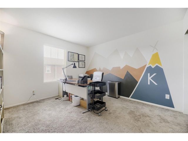 21855 E Radcliff Cir, Aurora, CO 80015