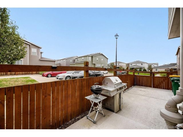 21855 E Radcliff Cir, Aurora, CO 80015
