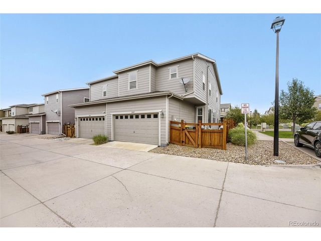 21855 E Radcliff Cir, Aurora, CO 80015