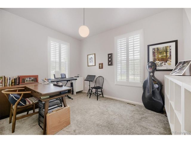 21855 E Radcliff Cir, Aurora, CO 80015