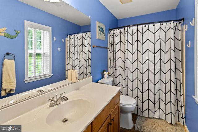 9911 WORMAN DR, King George, VA 22485