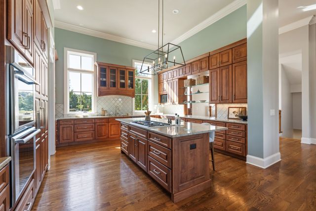 8400 Heirloom Blvd, College Grove, TN 37046