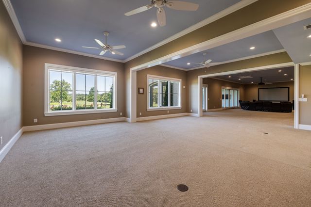 8400 Heirloom Blvd, College Grove, TN 37046
