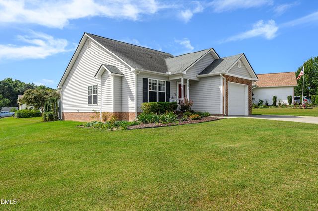2001 Mckinnon Drive, Clayton, NC 27520
