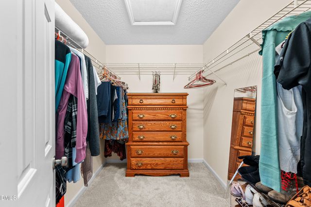 2001 Mckinnon Drive, Clayton, NC 27520