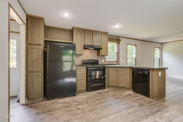 1562 Mount Holston Road, Bluff City, TN 37618