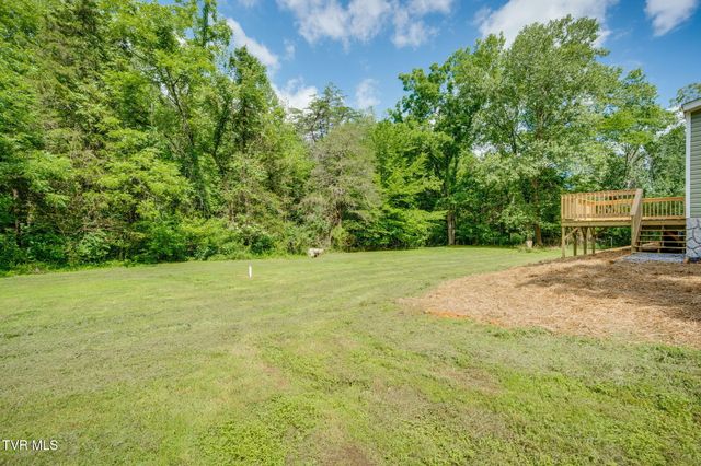 1562 Mount Holston Road, Bluff City, TN 37618