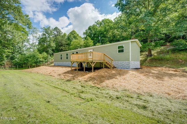 1562 Mount Holston Road, Bluff City, TN 37618