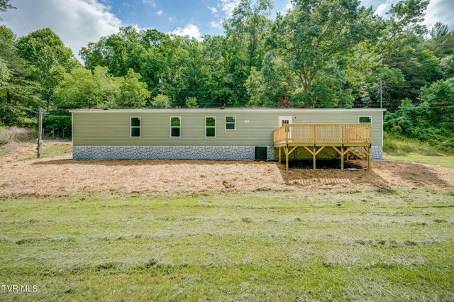 1562 Mount Holston Road, Bluff City, TN 37618