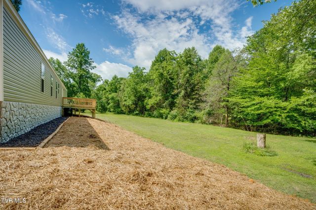 1562 Mount Holston Road, Bluff City, TN 37618
