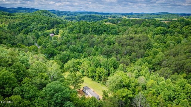 1562 Mount Holston Road, Bluff City, TN 37618