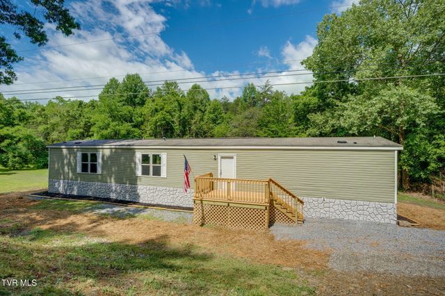 1562 Mount Holston Road, Bluff City, TN 37618