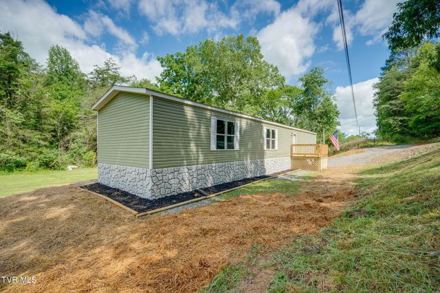 1562 Mount Holston Road, Bluff City, TN 37618
