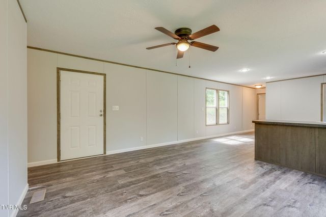 1562 Mount Holston Road, Bluff City, TN 37618