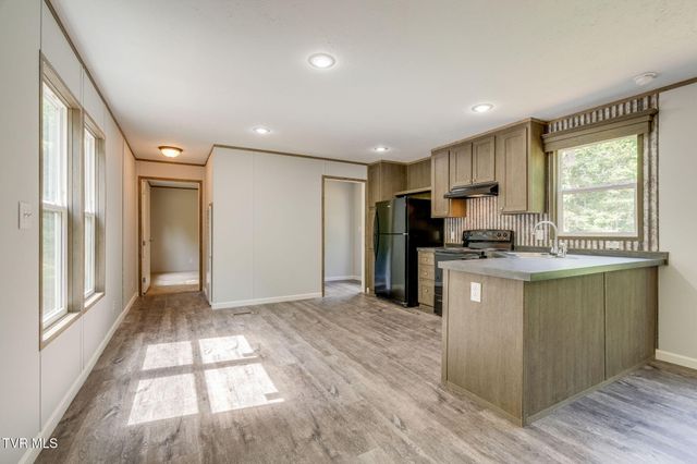 1562 Mount Holston Road, Bluff City, TN 37618