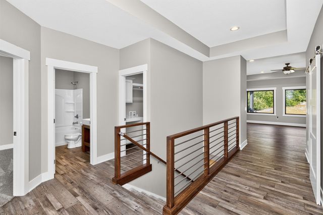 5640 Sunburst Drive, Pleasant Hill, IA 50327