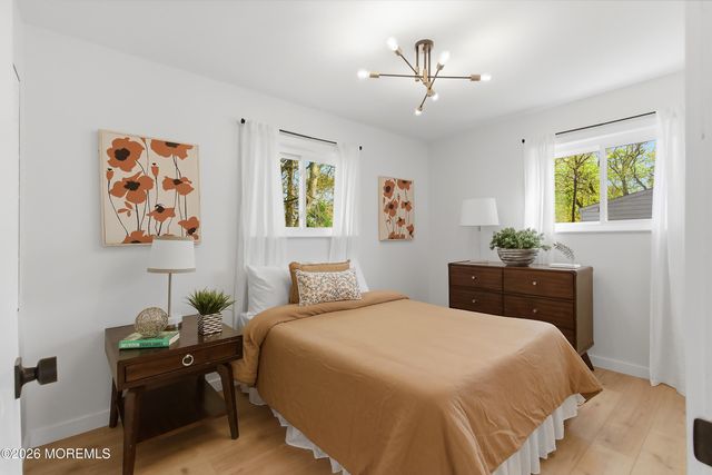 1066 Overlook Drive, Toms River, NJ 08753
