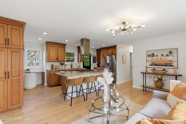 1066 Overlook Drive, Toms River, NJ 08753