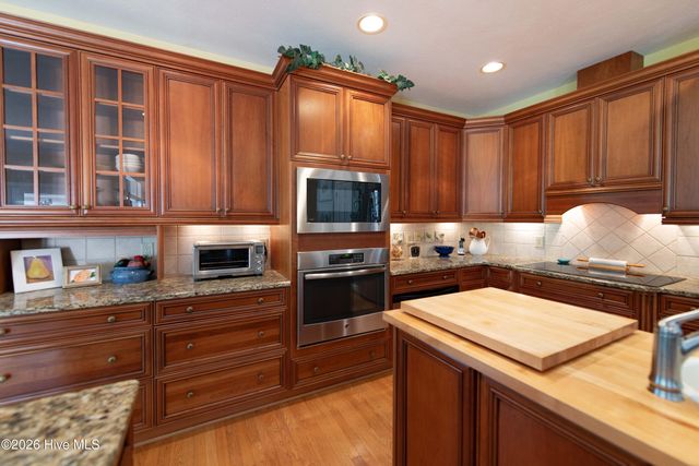 18 Oxton Circle, Pinehurst, NC 28374