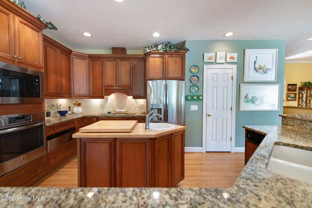 18 Oxton Circle, Pinehurst, NC 28374